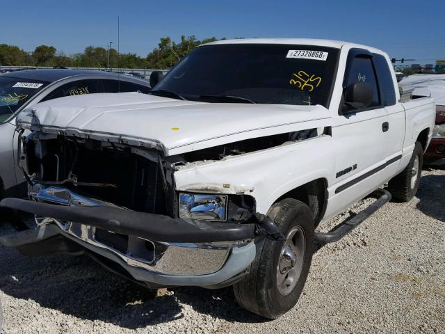 3B7HC13Y9YG160032 - 2000 DODGE RAM 1500 WHITE photo 2