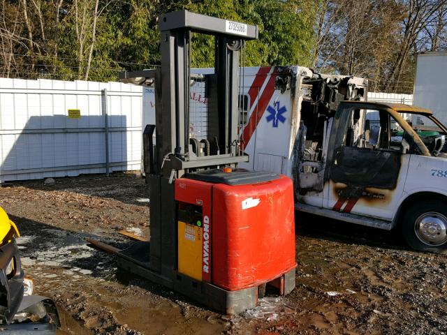 00000054006A02805 - 2006 RAYM FORKLIFT RED photo 3