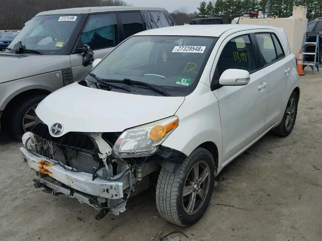 JTKKU4B42C1015451 - 2012 TOYOTA SCION XD WHITE photo 2