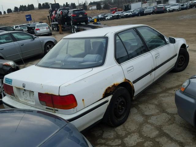 1HGCB7556NA133241 - 1992 HONDA ACCORD LX WHITE photo 4