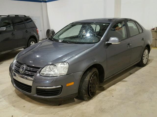 3VWJX7AJ4AM077580 - 2010 VOLKSWAGEN JETTA S GRAY photo 2