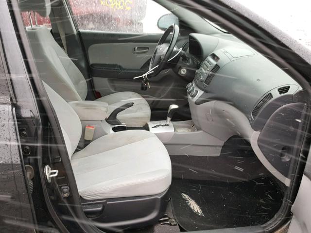 KMHDU46D68U544557 - 2008 HYUNDAI ELANTRA GL BLACK photo 5