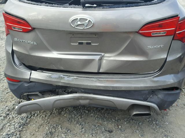 5XYZU3LB2DG005856 - 2013 HYUNDAI SANTA FE S GRAY photo 9