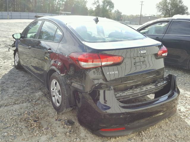 3KPFL4A78HE030452 - 2017 KIA FORTE LX BLACK photo 3