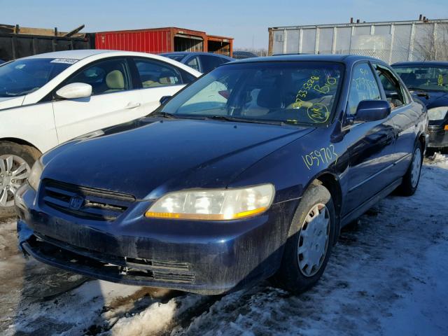 1HGCG56441A017493 - 2001 HONDA ACCORD LX BLUE photo 2