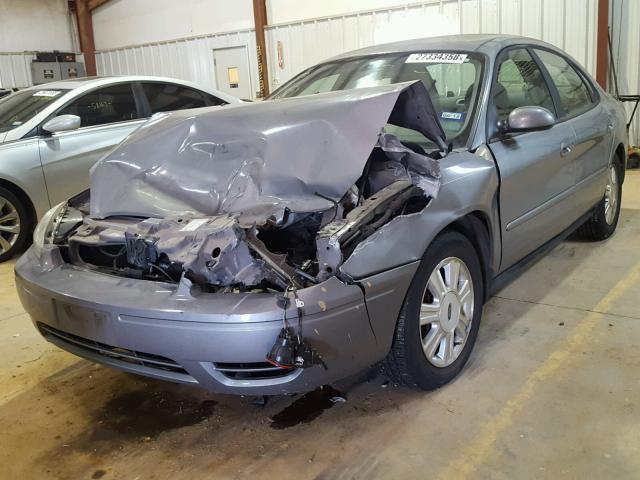 1FAFP56U67A153618 - 2007 FORD TAURUS SEL GRAY photo 2