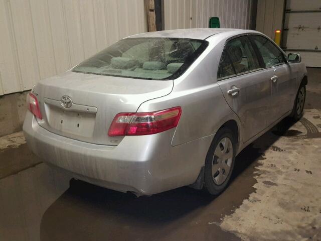 4T1BE46K38U217519 - 2008 TOYOTA CAMRY CE SILVER photo 4