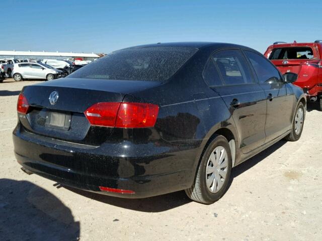 3VW2K7AJ9CM319740 - 2012 VOLKSWAGEN JETTA BASE შავი ფოტო 4