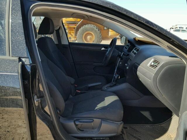 3VW2K7AJ9CM319740 - 2012 VOLKSWAGEN JETTA BASE შავი ფოტო 5