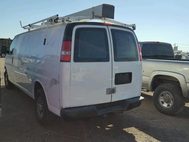 1GCWGGCAXE1165137 - 2014 CHEVROLET EXPRESS G2 WHITE photo 3