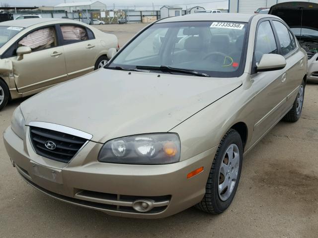 KMHDN46D45U109853 - 2005 HYUNDAI ELANTRA GL GOLD photo 2