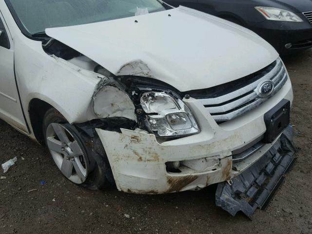 3FAHP07Z88R112503 - 2008 FORD FUSION SE WHITE photo 9