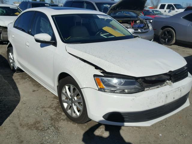 3VWDZ7AJ2BM329836 - 2011 VOLKSWAGEN JETTA SE WHITE photo 1