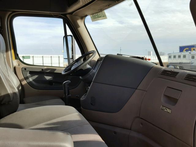 1FUJGLDR1DSBW7015 - 2013 FREIGHTLINER CASCADIA 1 GOLD photo 5