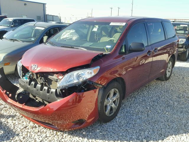 5TDKA3DC7CS011249 - 2012 TOYOTA SIENNA BAS RED photo 2