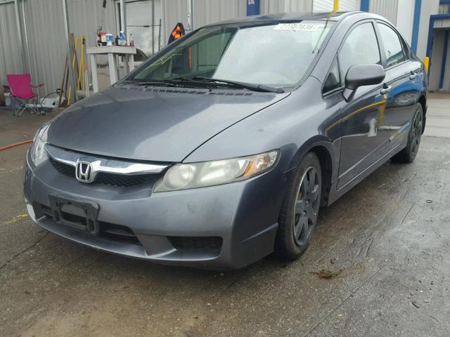 2HGFA1F57AH555137 - 2010 HONDA CIVIC LX CHARCOAL photo 2