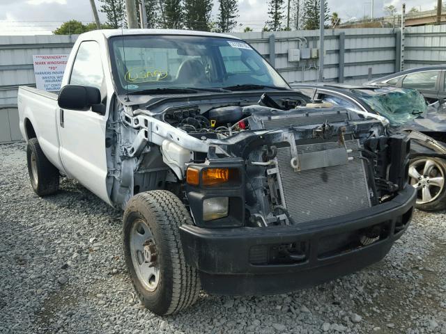 1FTSF21Y68EE30623 - 2008 FORD F250 SUPER WHITE photo 1