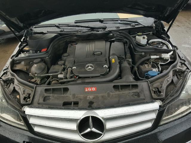 WDDGF4HB4DF973689 - 2013 MERCEDES-BENZ C 250 GRAY photo 7