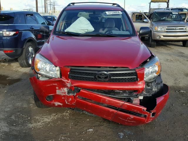 JTMZD33V686073161 - 2008 TOYOTA RAV4 RED photo 9