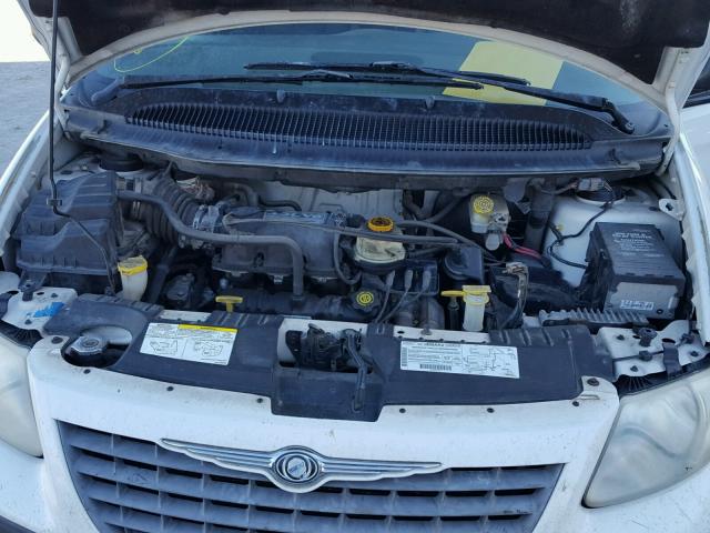 1C4GJ25362B580291 - 2002 CHRYSLER VOYAGER WHITE photo 7