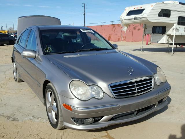 WDBRF52H76F751316 - 2006 MERCEDES-BENZ C GENERATI SILVER photo 1