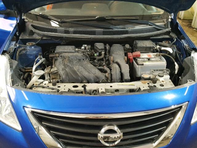 3N1CN7AP5CL856892 - 2012 NISSAN VERSA S BLUE photo 7