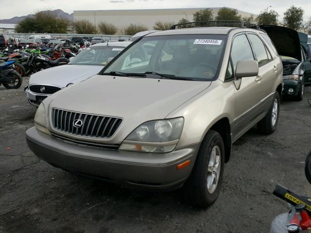 JT6GF10U0X0039257 - 1999 LEXUS RX 300 GOLD photo 2