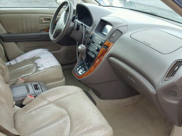 JT6GF10U0X0039257 - 1999 LEXUS RX 300 GOLD photo 5