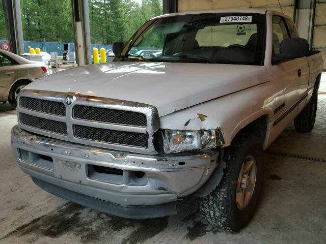 3B7HC12Y4YG163020 - 2000 DODGE RAM 1500 WHITE photo 2