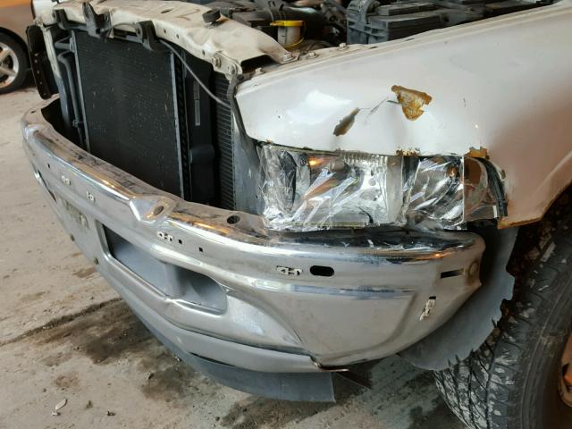 3B7HC12Y4YG163020 - 2000 DODGE RAM 1500 WHITE photo 9