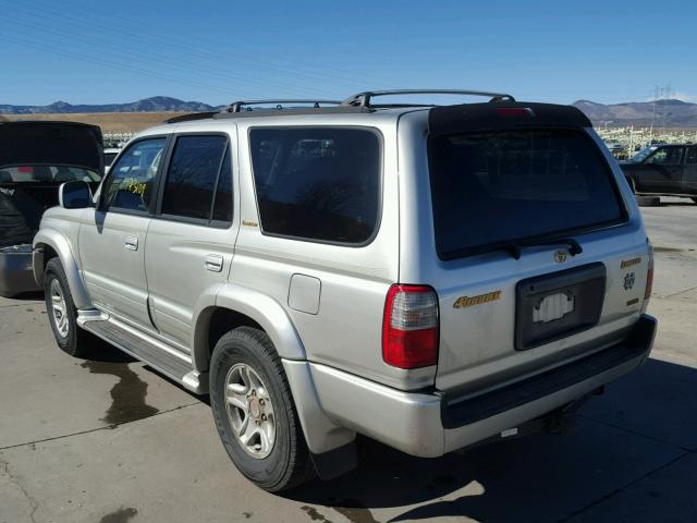 JT3GN87R9Y0137702 - 2000 TOYOTA 4RUNNER LI SILVER photo 3