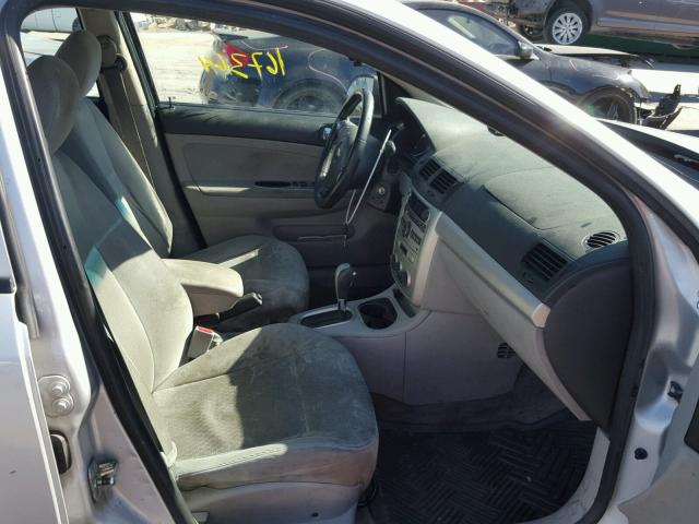 1G1AL58F187189996 - 2008 CHEVROLET COBALT LT SILVER photo 5