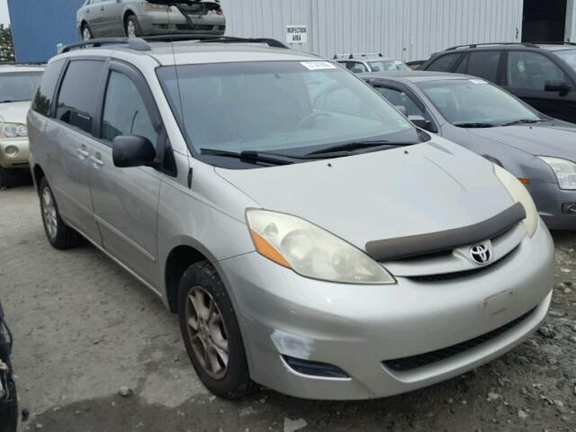 5TDBA23C06S069381 - 2006 TOYOTA SIENNA LE SILVER photo 1