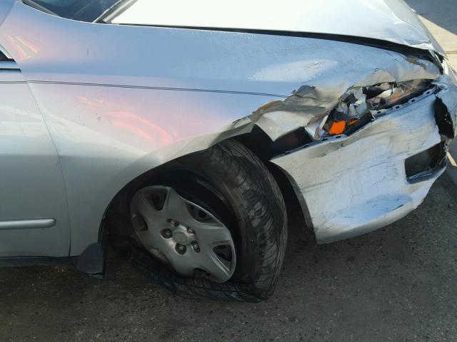 1HGCM56476A025992 - 2006 HONDA ACCORD LX SILVER photo 9