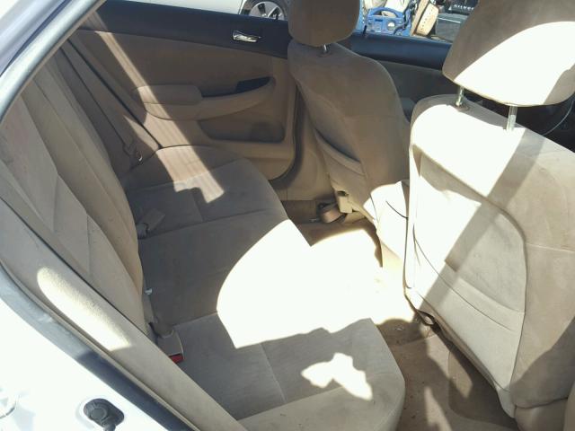 1HGCM55465A160283 - 2005 HONDA ACCORD LX WHITE photo 6