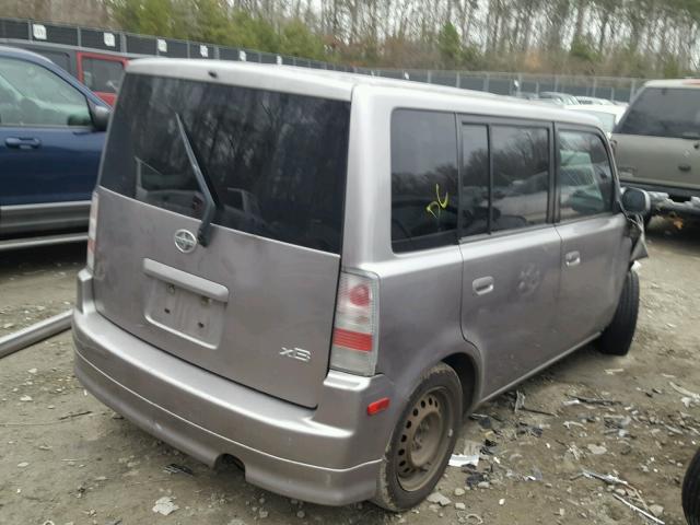 JTLKT324664114558 - 2006 TOYOTA SCION XB SILVER photo 4