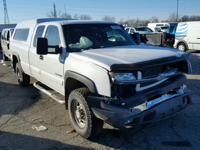 1GCHK29U03E110052 - 2003 CHEVROLET SILVERADO WHITE photo 1