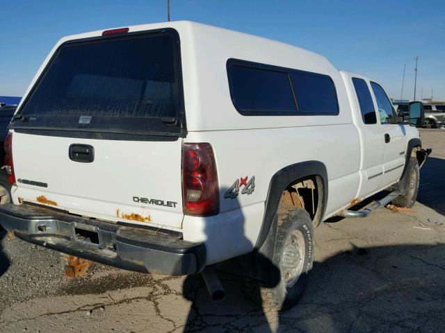 1GCHK29U03E110052 - 2003 CHEVROLET SILVERADO WHITE photo 4