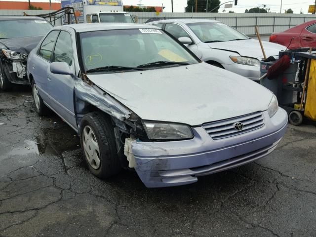 JT2BF22K7V0015791 - 1997 TOYOTA CAMRY LE BLUE photo 1