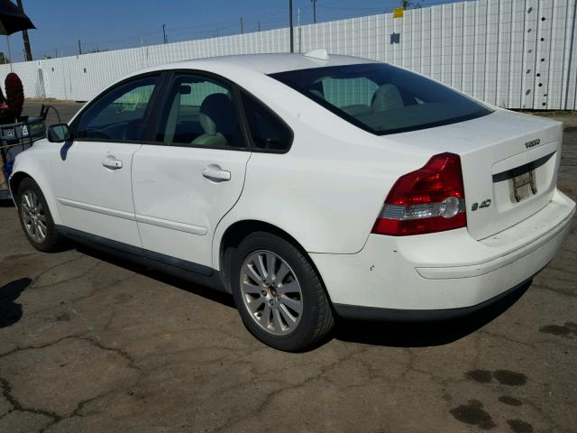 YV1MS390352119330 - 2005 VOLVO S40 2.4I WHITE photo 3