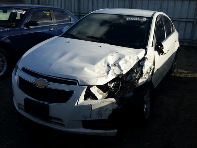 1G1PC5SBXE7452756 - 2014 CHEVROLET CRUZE LT WHITE photo 2