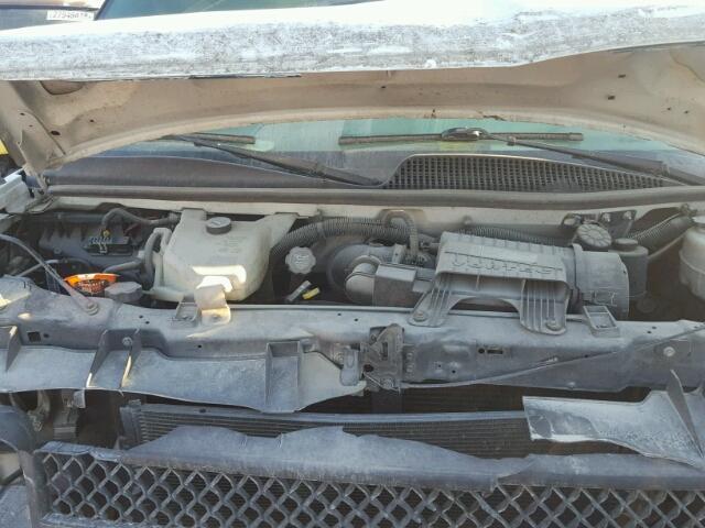 1GCGG25C791115761 - 2009 CHEVROLET EXPRESS G2 WHITE photo 7