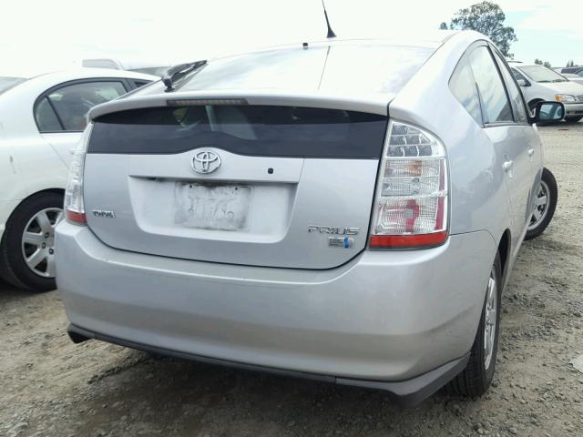 JTDKB20U497842572 - 2009 TOYOTA PRIUS SILVER photo 4