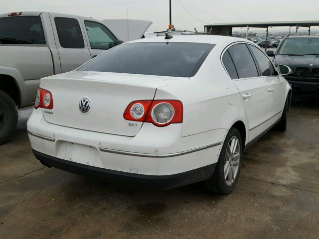 WVWEK93C18P068000 - 2008 VOLKSWAGEN PASSAT LUX WHITE photo 4