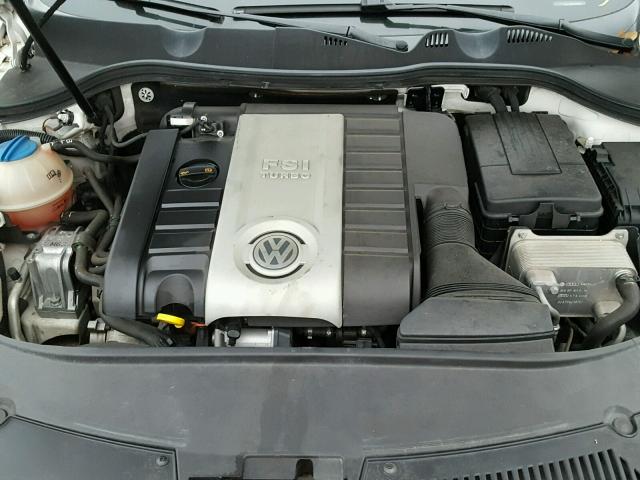 WVWEK93C18P068000 - 2008 VOLKSWAGEN PASSAT LUX WHITE photo 7