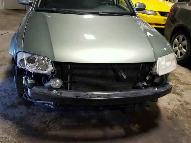 WVWTH63B13P252003 - 2003 VOLKSWAGEN PASSAT GLX 绿色 照片 9