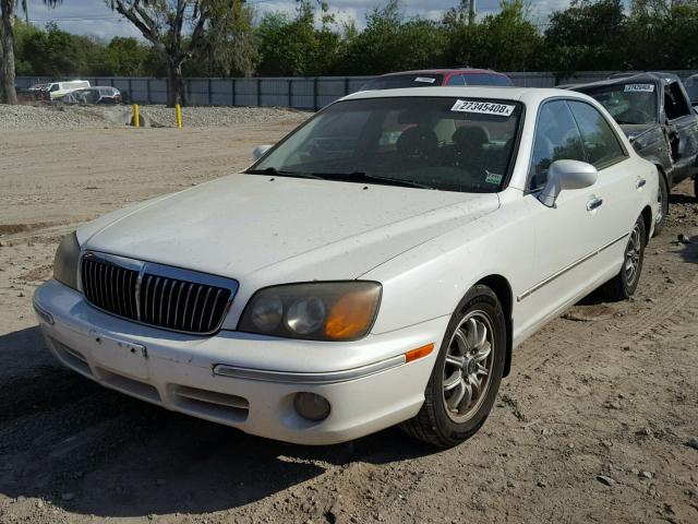 KMHFU45E73A256429 - 2003 HYUNDAI XG 350 WHITE photo 2