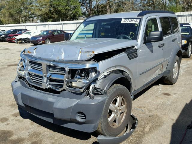 1D8GU28KX7W602482 - 2007 DODGE NITRO SXT SILVER photo 2