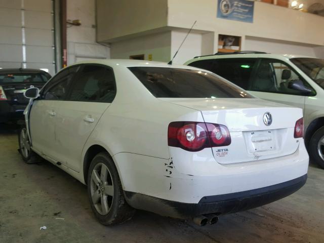 3VWJZ71K49M131099 - 2009 VOLKSWAGEN JETTA S WHITE photo 3