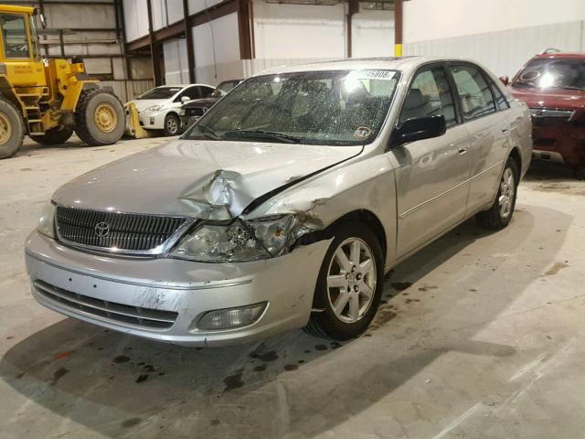 4T1BF28BX1U191229 - 2001 TOYOTA AVALON XL SILVER photo 2